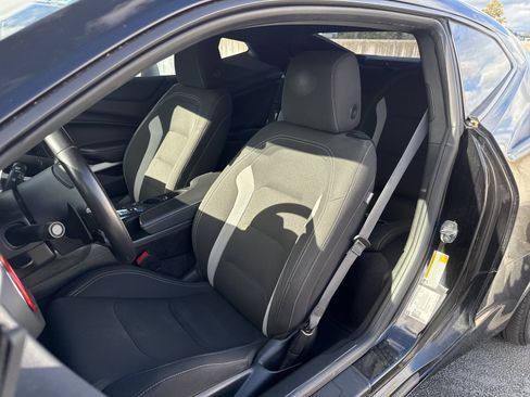 Used 2021 Chevrolet Camaro LT w/ RS Package RWD image 11