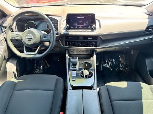 Used 2023 Nissan Rogue S FWD image 24