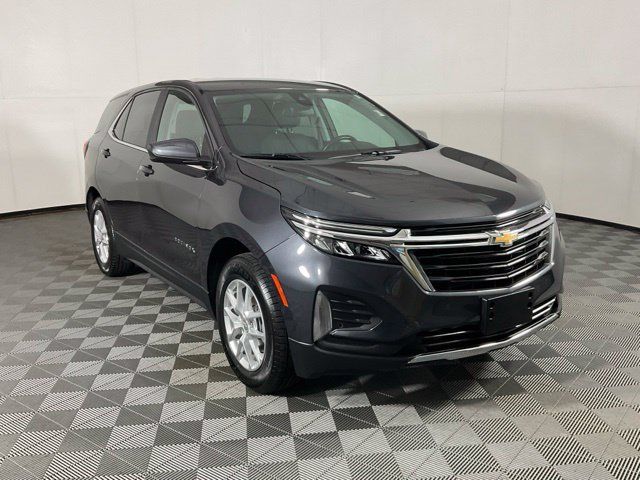 Used 2022 Chevrolet Equinox LT AWD/4WD image 3