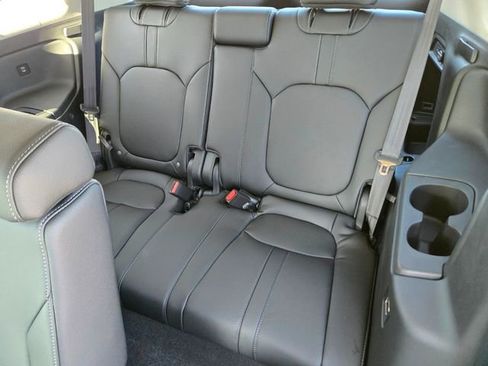 New 2026 Honda Pilot Touring image 9