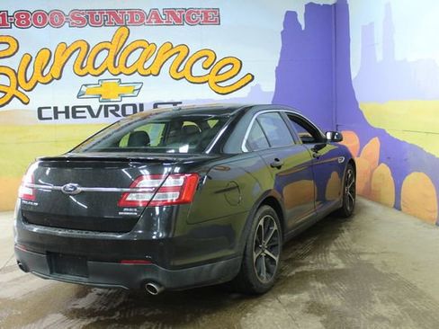 Used 2014 Ford Taurus SEL w/ Equipment Group 201A image 8