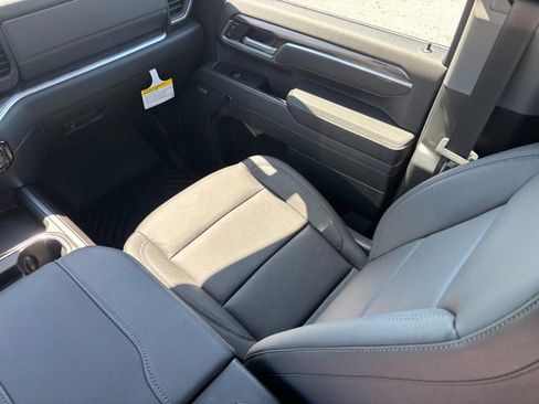 New 2026 Chevrolet Silverado 2500 LTZ w/ LTZ Convenience Package AWD/4WD image 9
