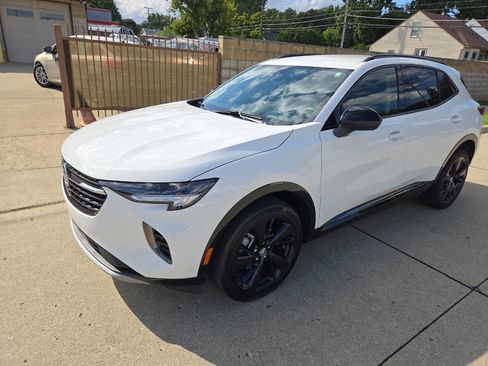 Used 2023 Buick Envision Preferred image 14