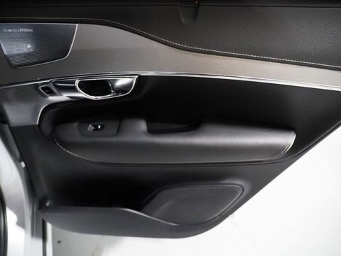 Used 2022 Volvo XC90 T8 R-Design w/ Advanced Package image 62