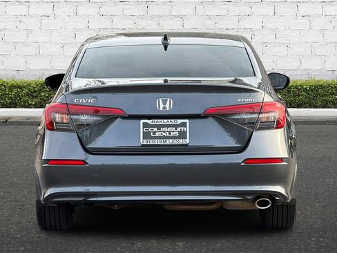 Used 2024 Honda Civic Sport image 5