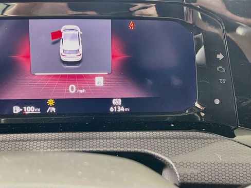 Used 2024 Volkswagen GTI SE image 12