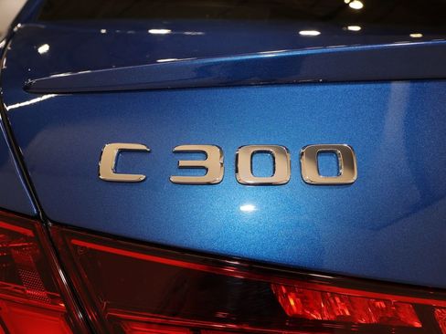 Used 2023 Mercedes-Benz C 300 4MATIC Sedan image 34