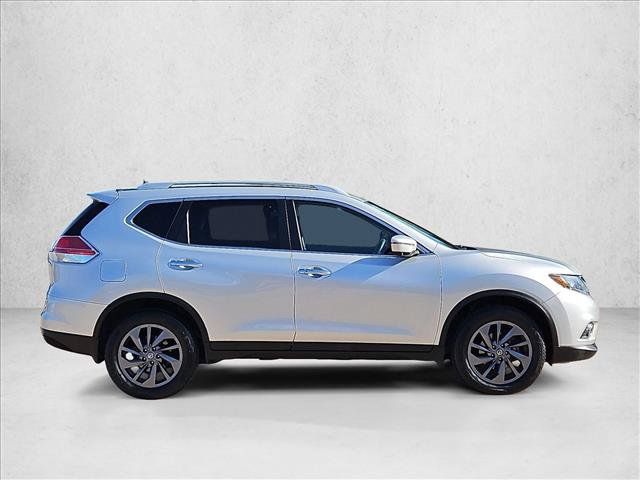 Used 2016 Nissan Rogue SL w/ SL Premium Package AWD/4WD image 4