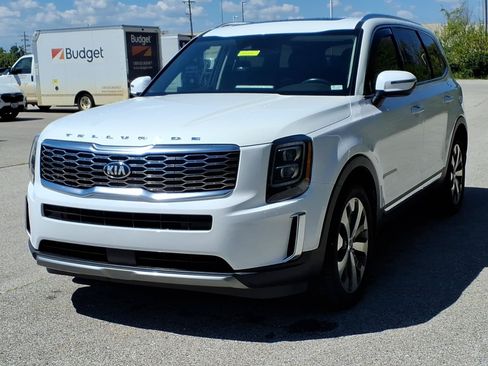 Used 2021 Kia Telluride EX w/ EX Premium Package FWD image 2