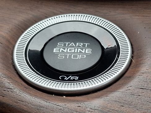 Certified 2023 Jeep Grand Cherokee L Summit w/ Advanced Protech Group IV image 27