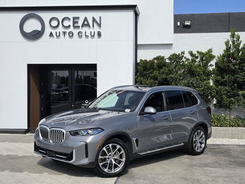 Used 2024 BMW X5 sDrive40i w/ Premium Package image 1