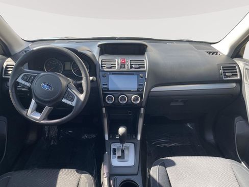 Used 2017 Subaru Forester 2.5i Premium w/ All-Weather Package image 25