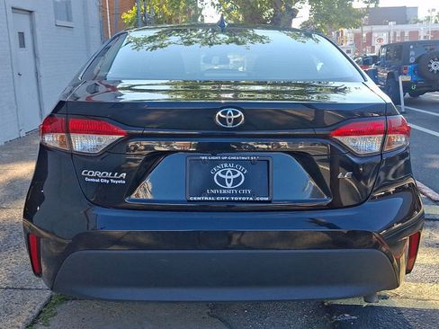 Used 2024 Toyota Corolla LE FWD image 5
