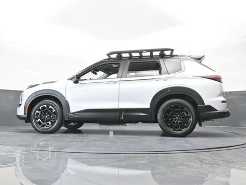 New 2026 Mitsubishi Outlander Trail Edition AWD/4WD image 60