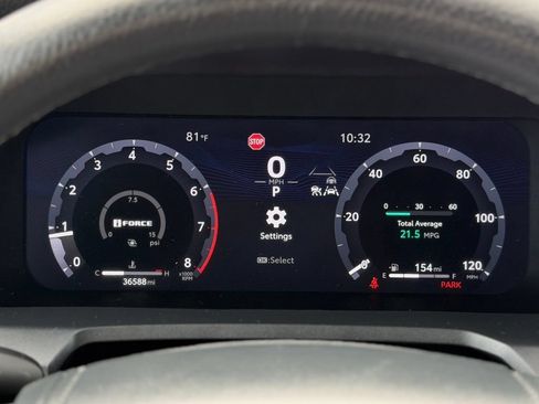 Certified 2024 Toyota Tacoma TRD Off-Road AWD/4WD image 13