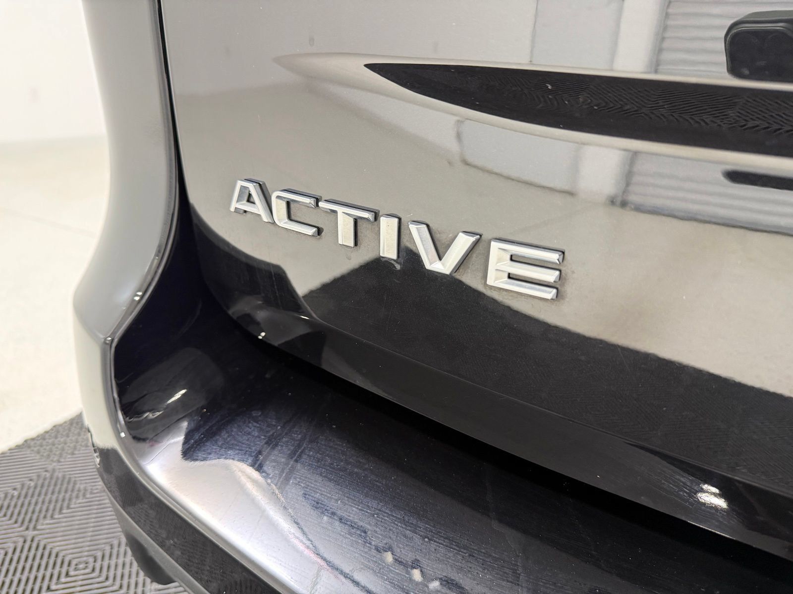 Used 2025 Ford Expedition Active AWD/4WD image 7