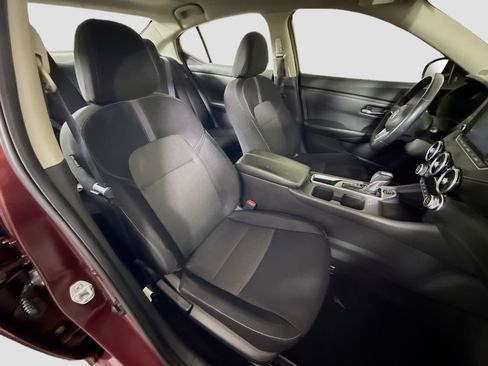 Used 2020 Nissan Sentra SV FWD image 29