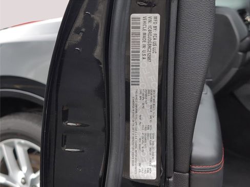 Used 2024 Dodge Durango GT AWD/4WD image 9