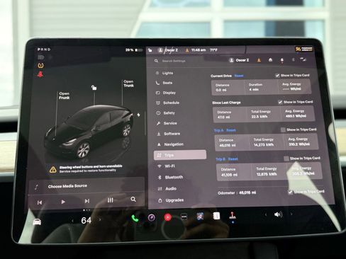 Used 2022 Tesla Model Y Long Range AWD/4WD image 58