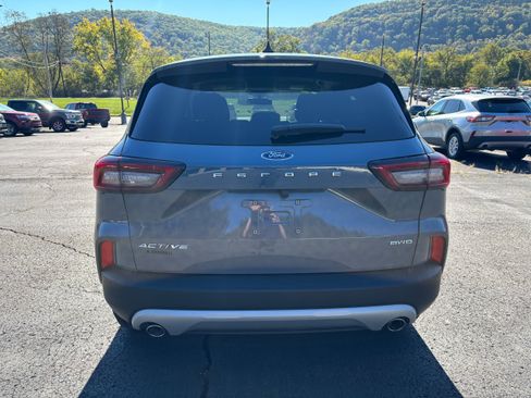 Used 2025 Ford Escape Active image 5