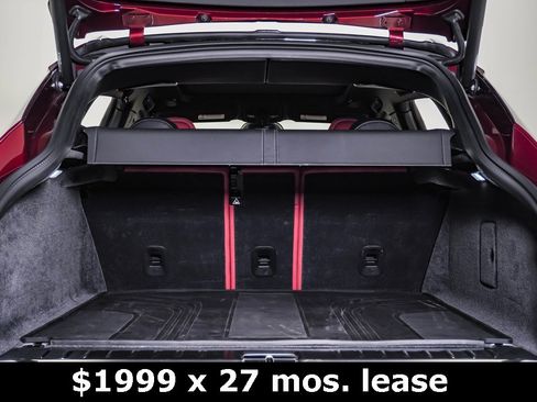 Used 2025 Aston Martin DBX 707 image 32