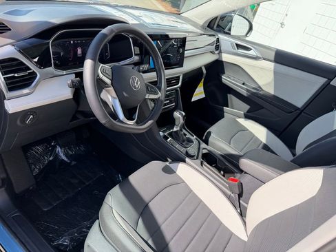 New 2026 Volkswagen Taos SEL AWD/4WD image 2