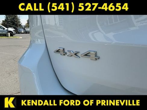 Used 2019 Jeep Grand Cherokee Laredo AWD/4WD image 28
