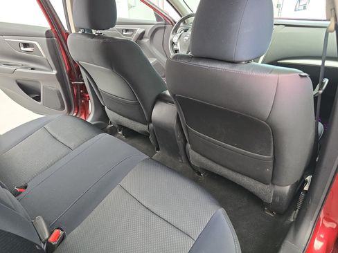 Used 2016 Nissan Altima 2.5 SR w/ Interior Lighting Package FWD image 11