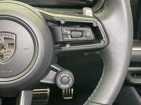 New 2025 Porsche Cayenne Turbo image 38