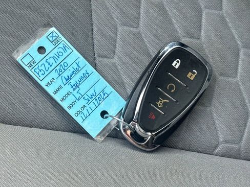 Used 2020 Chevrolet Equinox LT w/ Driver Convenience Package image 50