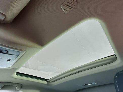 Used 2019 Lexus NX 300 Base image 21