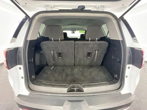 Used 2018 GMC Acadia SLE AWD/4WD image 23