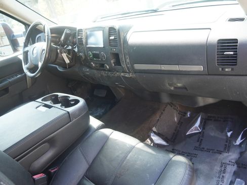 Used 2013 Chevrolet Silverado 1500 LT w/ All-Star Edition image 34