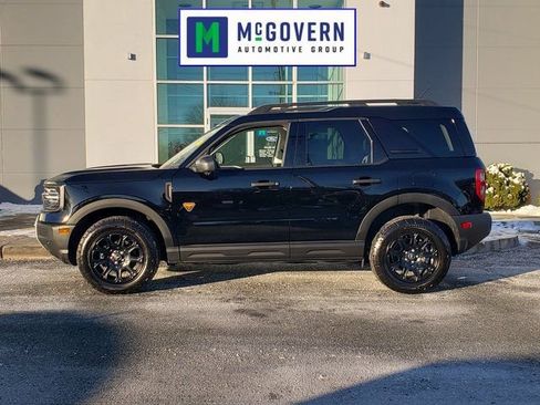 Used 2025 Ford Bronco Sport Badlands image 8