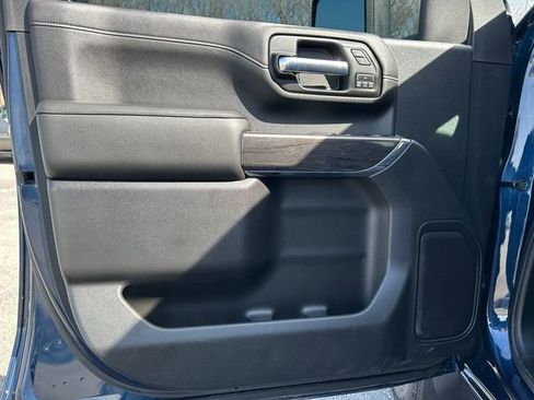 Used 2020 Chevrolet Silverado 2500 LTZ image 18