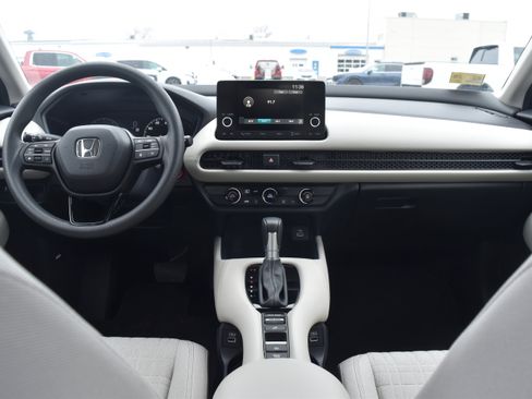 Certified 2023 Honda HR-V LX image 24