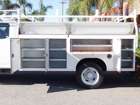 Used 2021 Ford F550 2WD SuperCab Super Duty image 6
