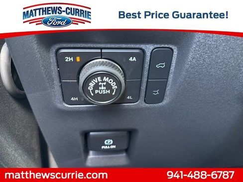 New 2026 Ford Expedition Tremor image 28