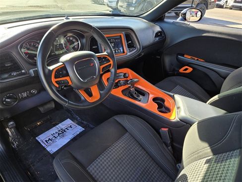 Used 2023 Dodge Challenger SXT image 13