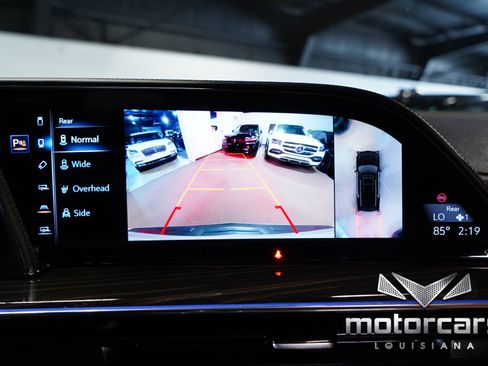 Used 2021 Cadillac Escalade Sport RWD image 38