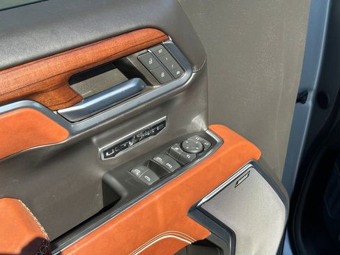 Used 2024 GMC Sierra 1500 Denali Ultimate image 26