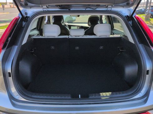 New 2026 Kia Niro EX FWD image 27