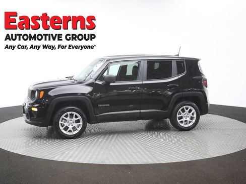 Used 2023 Jeep Renegade Latitude AWD/4WD image 58