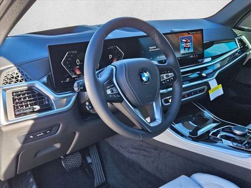 New 2026 BMW X5 xDrive40i image 3