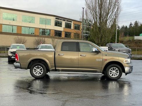 Used 2015 RAM 1500 Laramie w/ Convenience Group image 2