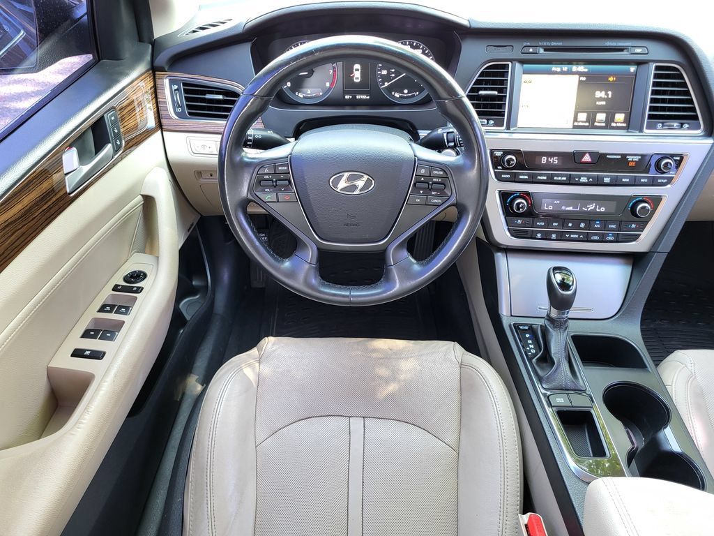 Used 2017 Hyundai Sonata Limited w/ Tech Package 03 FWD image 27