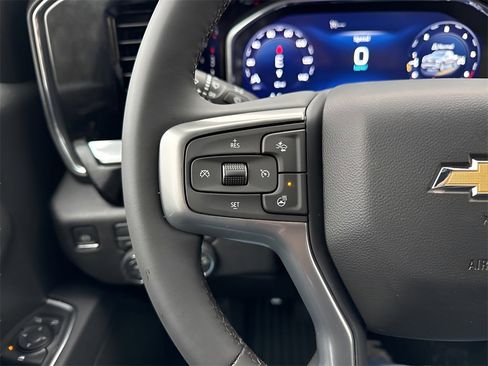New 2026 Chevrolet Silverado 1500 LT image 25