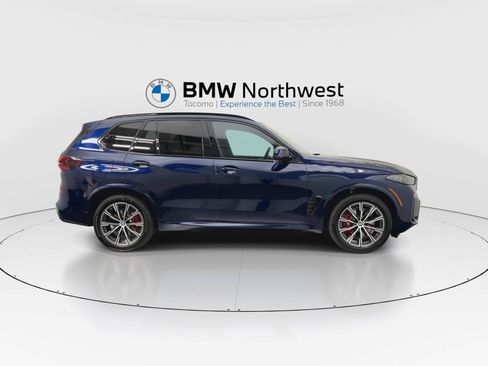 New 2026 BMW X5 xDrive40i w/ M Sport Package AWD/4WD image 5