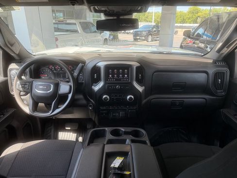 Used 2024 GMC Sierra 2500 Pro w/ 1SA Pro Safety Plus Package AWD/4WD image 16