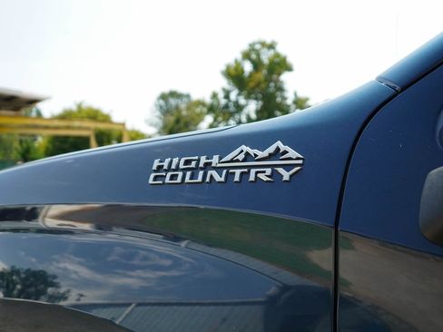 Used 2021 Chevrolet Silverado 1500 High Country AWD/4WD image 23
